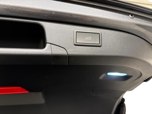 VOLKSWAGEN Passat SW R-Line 2.0 TSI 4Motion 265PS/1... - ref: 7-46977 - Photo 10