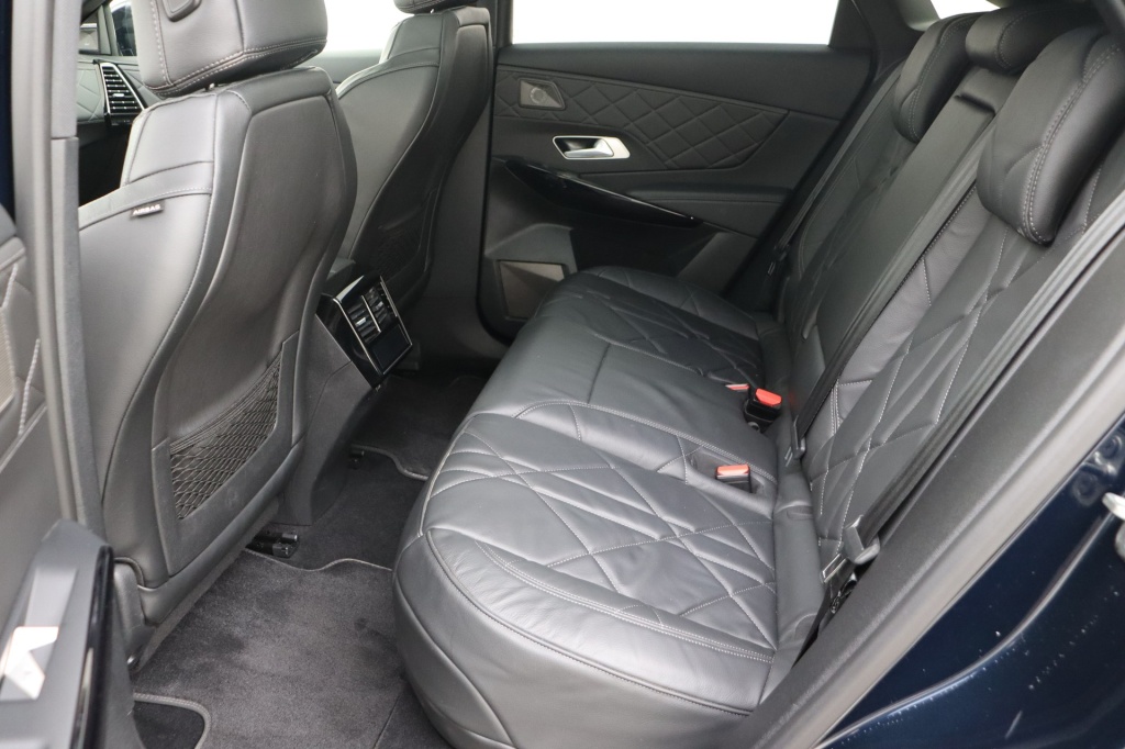 DS DS7 Crossback Etoile E-Tense 300 hp 4x4 EAT-8 - ref: 7-47071 - Photo 16