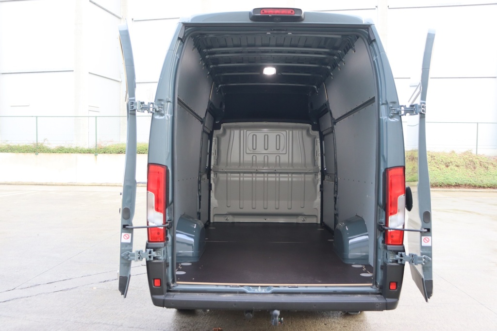 PEUGEOT Boxer L4H3 2.2 BlueHDi 180 hp AT8 - ref: 7-47072 - Photo 19