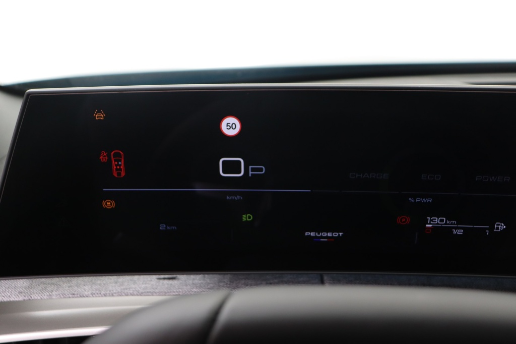 PEUGEOT 3008 Allure Hybrid 145 e-DSC6    - ref: 7-47106 - Photo 20