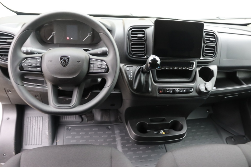 PEUGEOT Boxer L3H2 3.5T Heavy  2.2 BlueHDi 180 S&S EAT8 - ref: 7-47236 - Photo 9