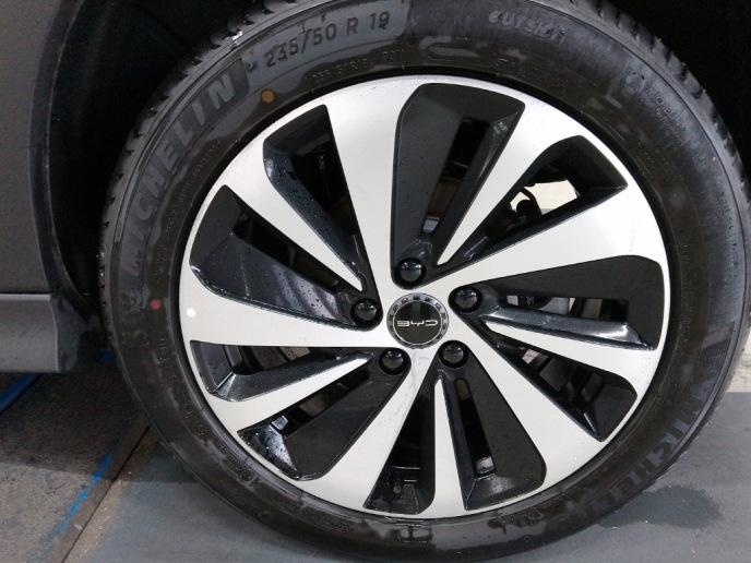 BYD Seal Seal U Design 87 kWh Elektro 218hp - ref: 7-47323 - Photo 11