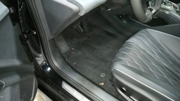 BYD Seal Seal EV Design RWD 82,5kWh Elektro 313hp - ref: 7-47324 - Photo 16