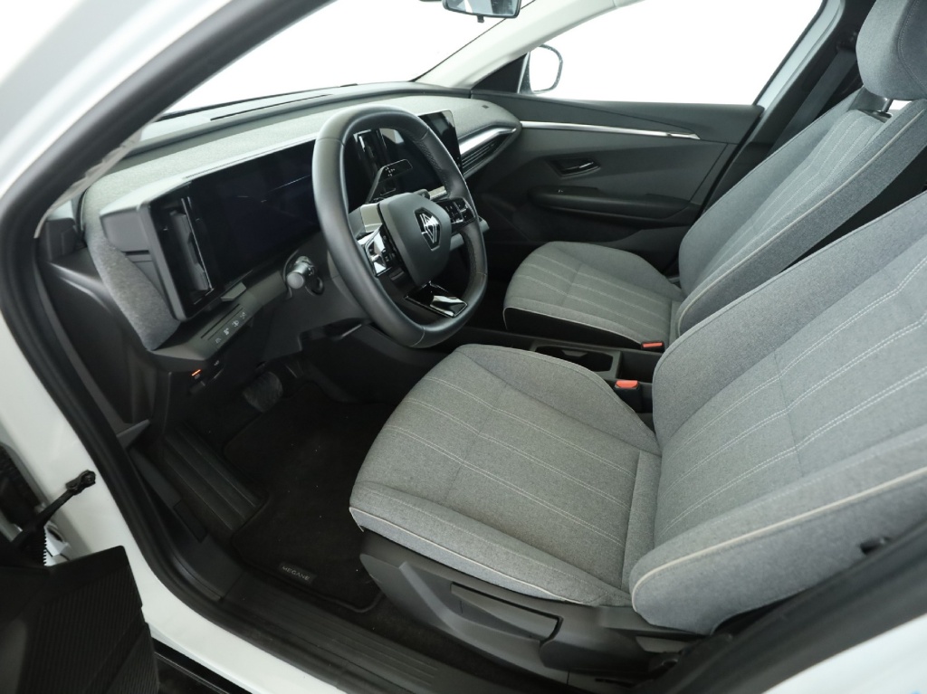 RENAULT Megane Equilibre Elektro 131hp - ref: 7-47338 - Photo 18