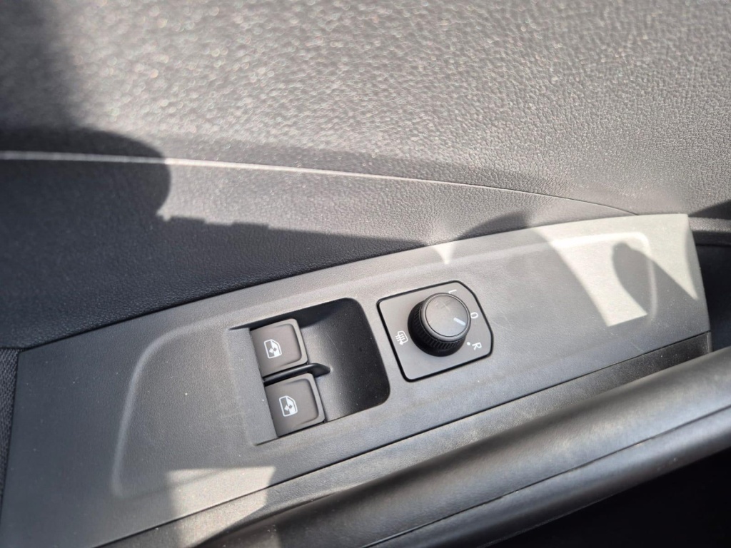 SKODA Fabia 1.0 Gasoline 116hp DSG - ref: 7-47342 - Photo 13