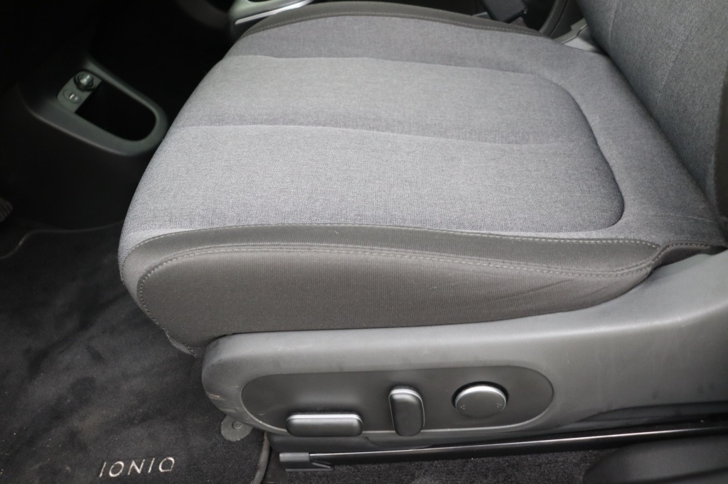 HYUNDAI Ioniq Core 77 kWh 225 hp - ref: 7-47560 - Photo 14