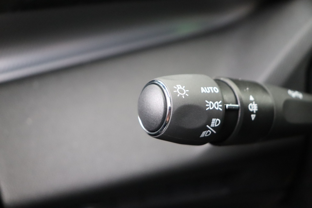 PEUGEOT 308 GT Hybrid 145 hp e-DSC6    - ref: 7-47741 - Photo 18