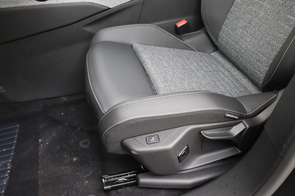 PEUGEOT 3008 Allure Hybrid 145 hp e-DSC6    - ref: 7-47755 - Photo 15