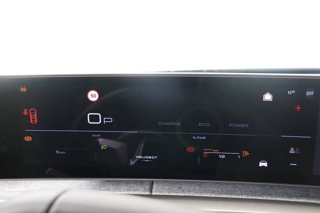 PEUGEOT 3008 Allure Hybrid 145 hp e-DSC6    - ref: 7-47755 - Photo 19