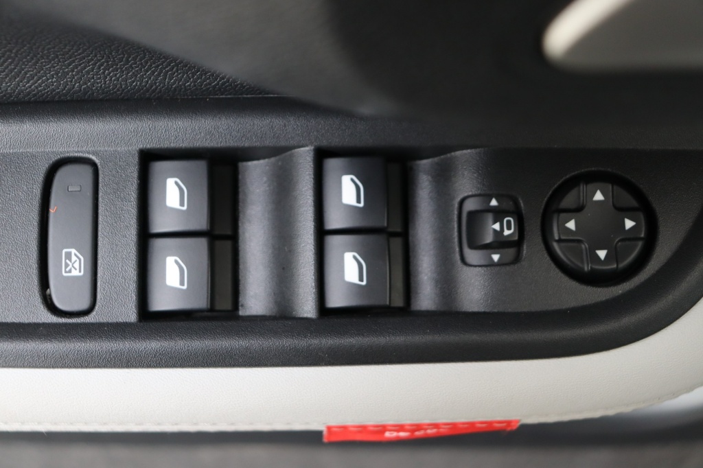 CITROEN C3 MAX Electric 113 hp - ref: 7-47834 - Photo 17