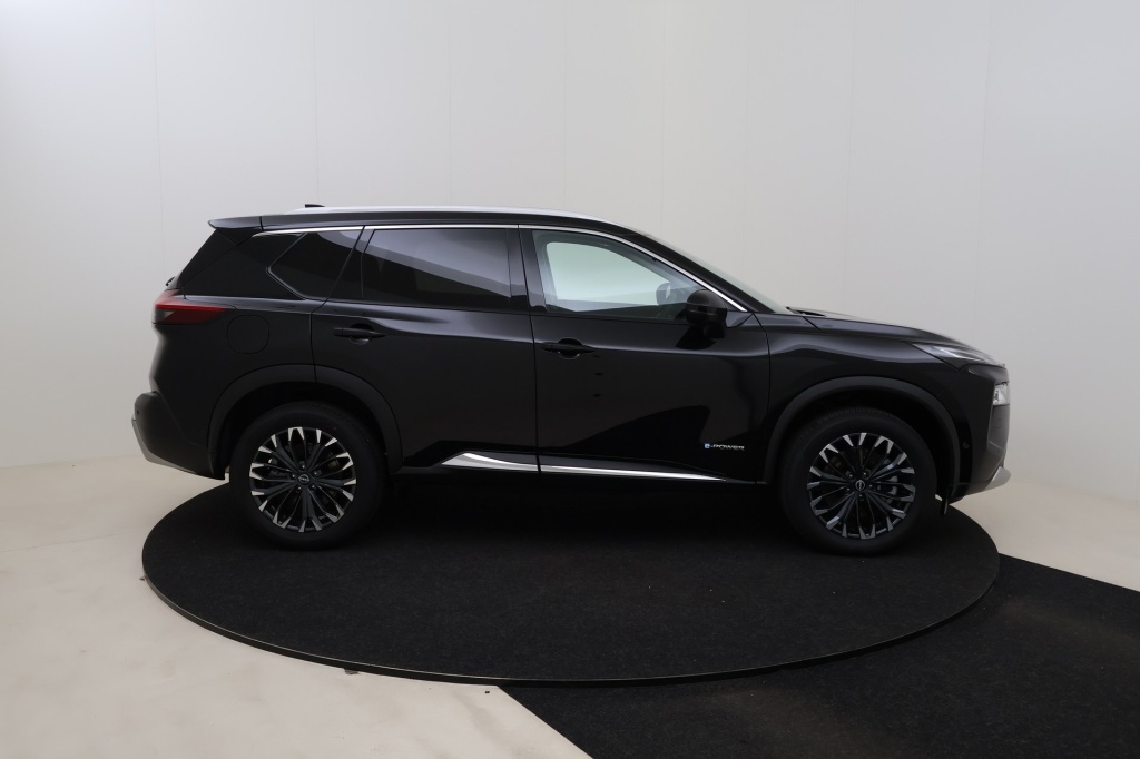 NISSAN X-Trail Tekna + Bose 5pl e4ORCE 211 hp - ref: 7-48415 - Photo 4