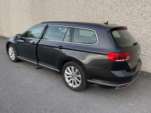 VOLKSWAGEN Passat SW GTE PHEV 1,4 Tsi DSG 218pk - ref: 7-48629 - Photo 2