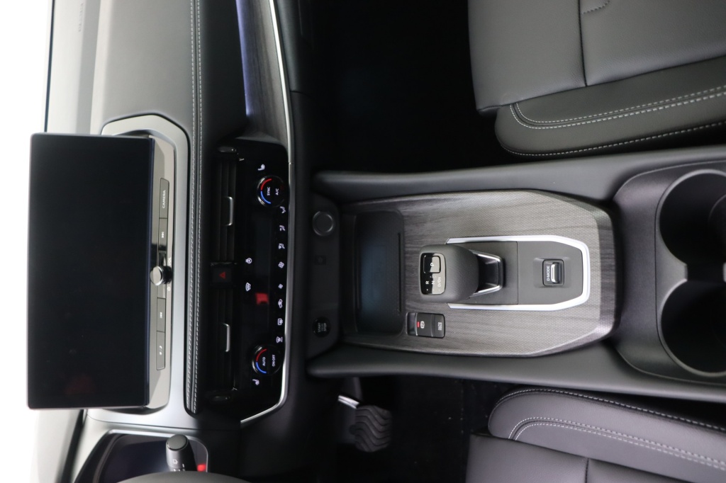 NISSAN Qashqai Tekna 1.3 158 hp CVT 2WD - ref: 7-48691 - Photo 12