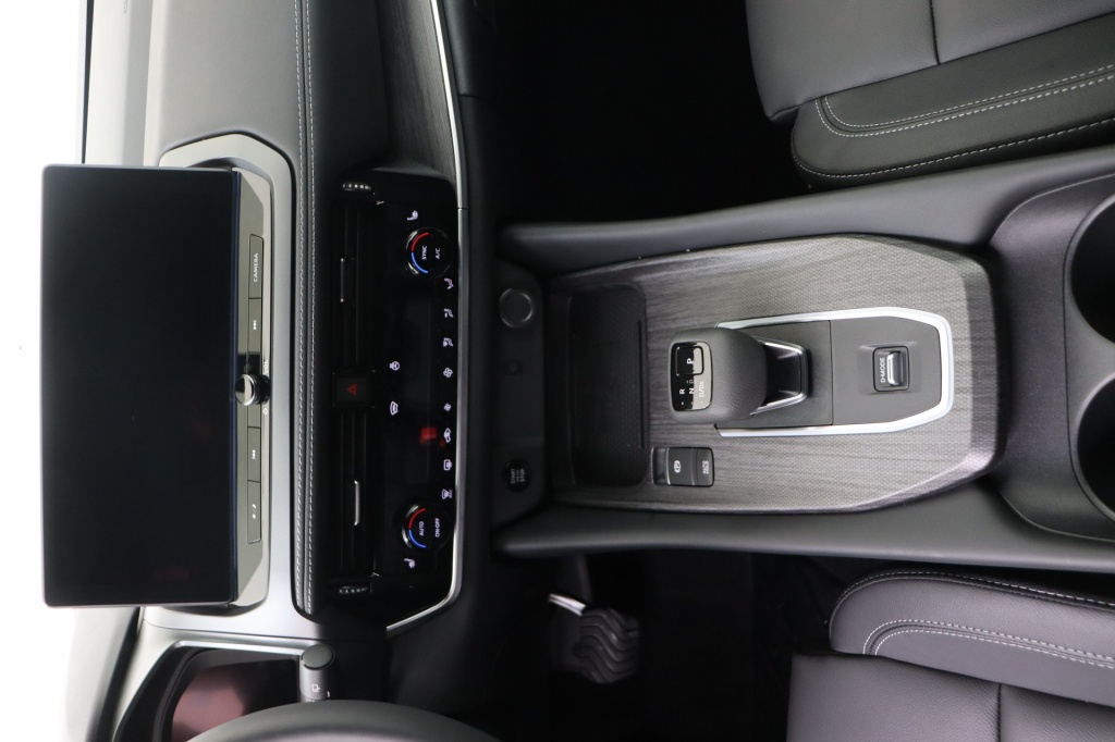 NISSAN Qashqai Tekna 1.3 158 hp CVT 2WD - ref: 7-48700 - Photo 12