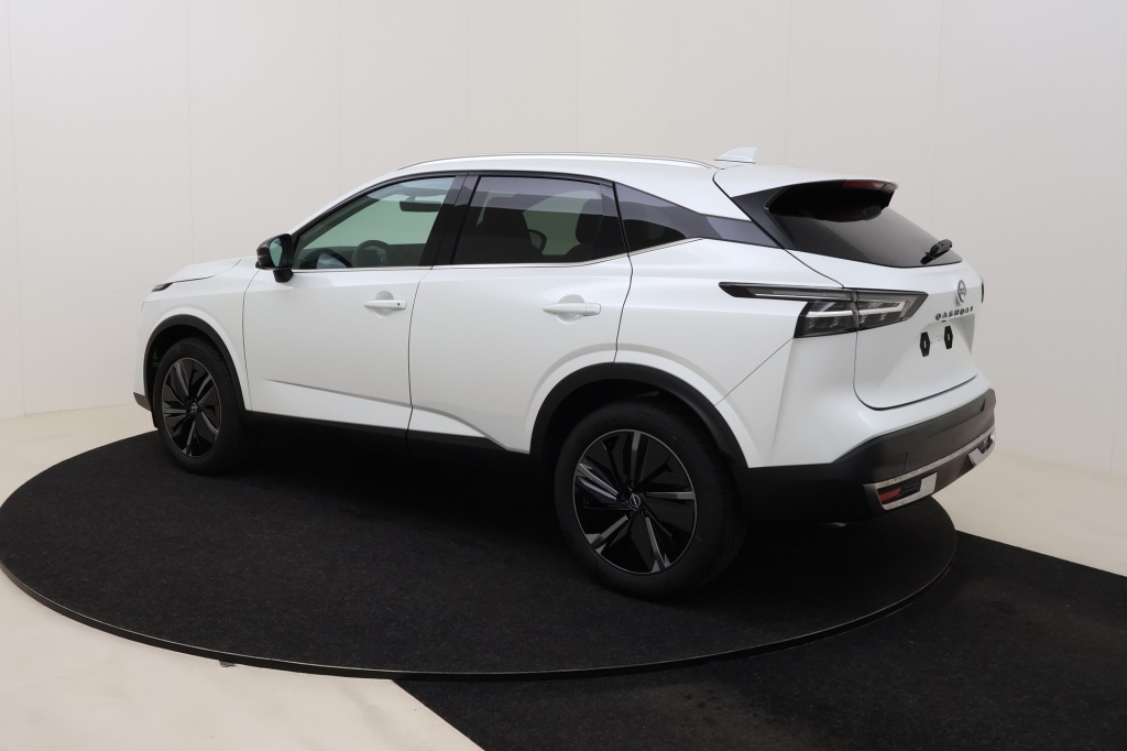 NISSAN Qashqai Tekna 1.3 158 hp CVT 2WD - ref: 7-48704 - Photo 8