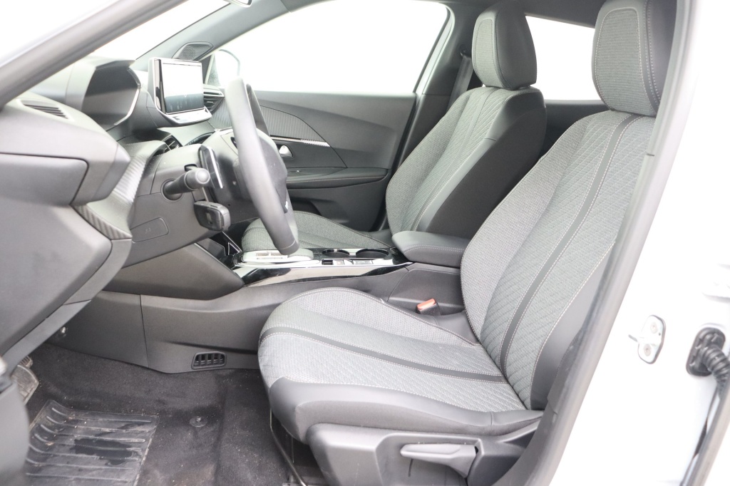 PEUGEOT 2008 Allure Hybrid 145 hp e-DSC6 - ref: 7-49272 - Photo 13