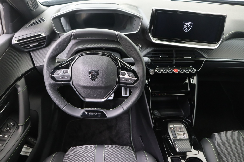 PEUGEOT 2008 GT Electric 54 kWh 156 hp - ref: 7-49408 - Photo 11