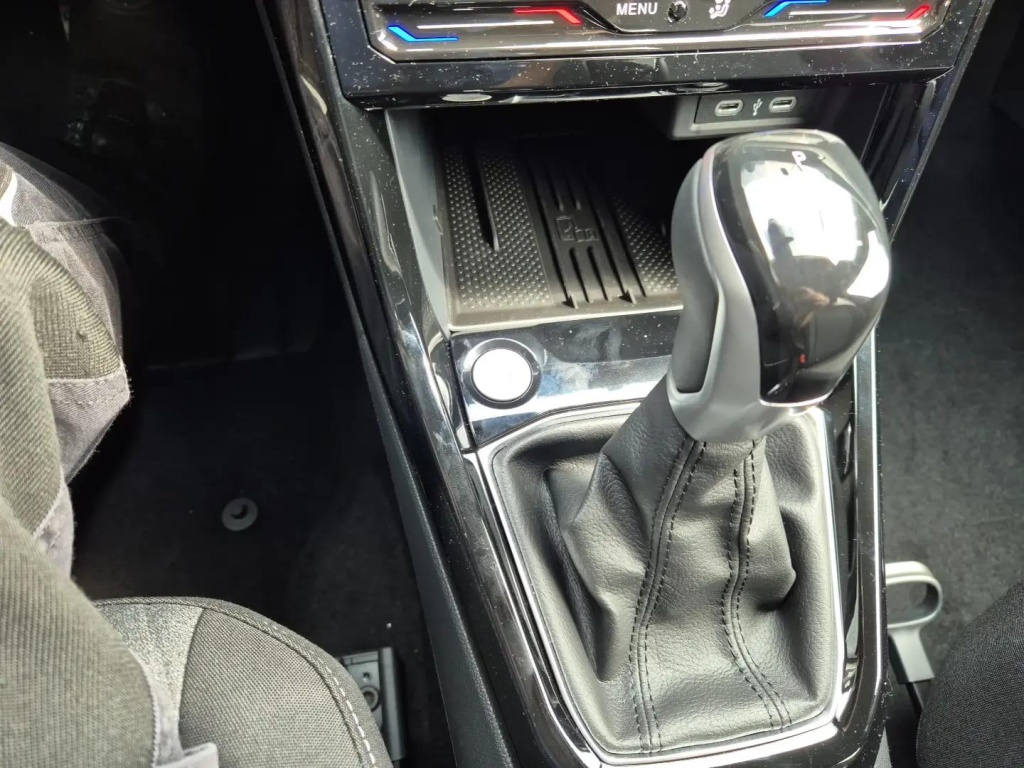 VOLKSWAGEN T-Cross 1.0 TSI - ref: 7-49841 - Photo 20