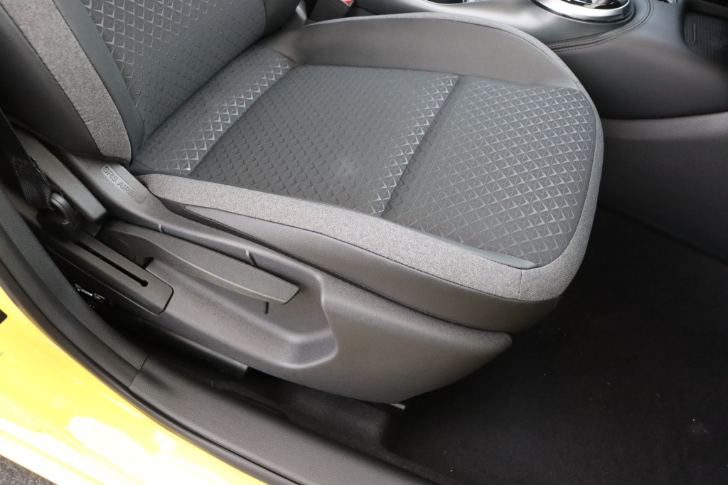 NISSAN Juke N-Connecta + Winter Pack + Navigation 1.0 DIG-T 114 hp 7DCT - ref: 7-50025 - Photo 16