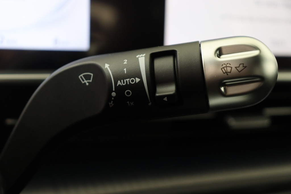 HYUNDAI Ioniq Core 53 kWh 148 - ref: 7-50954 - Photo 19