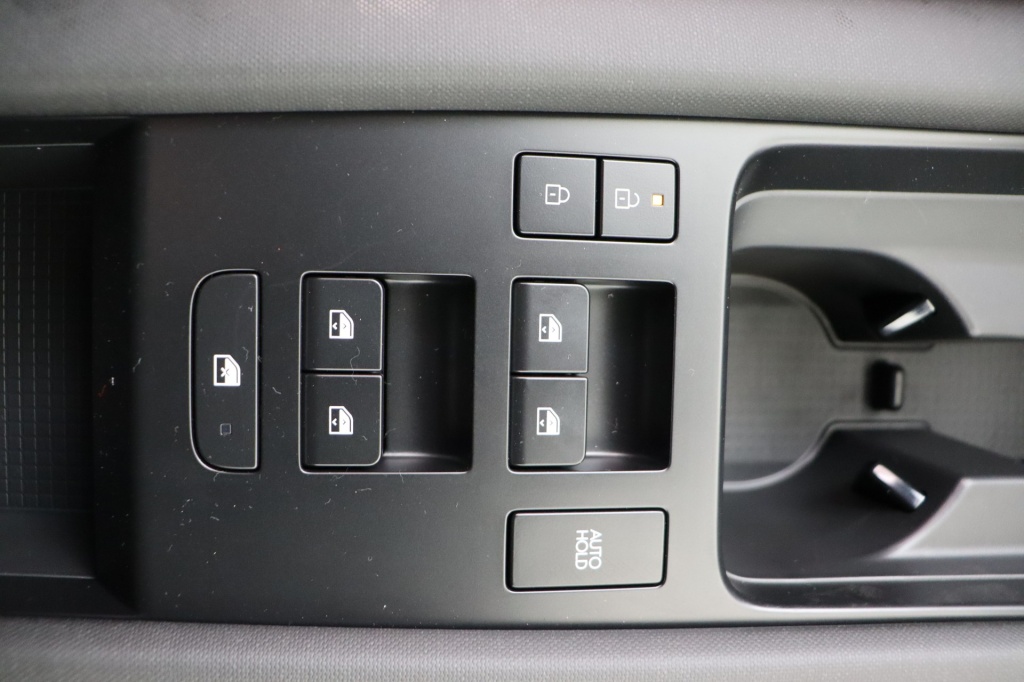 HYUNDAI Ioniq Core 77 kWh 225 - ref: 7-50955 - Photo 17