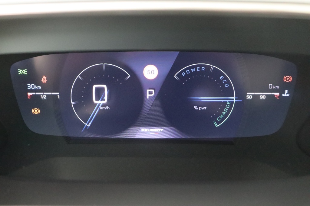 PEUGEOT 2008 GT Hybrid 145 hp e-DSC6 - ref: 7-51068 - Photo 19