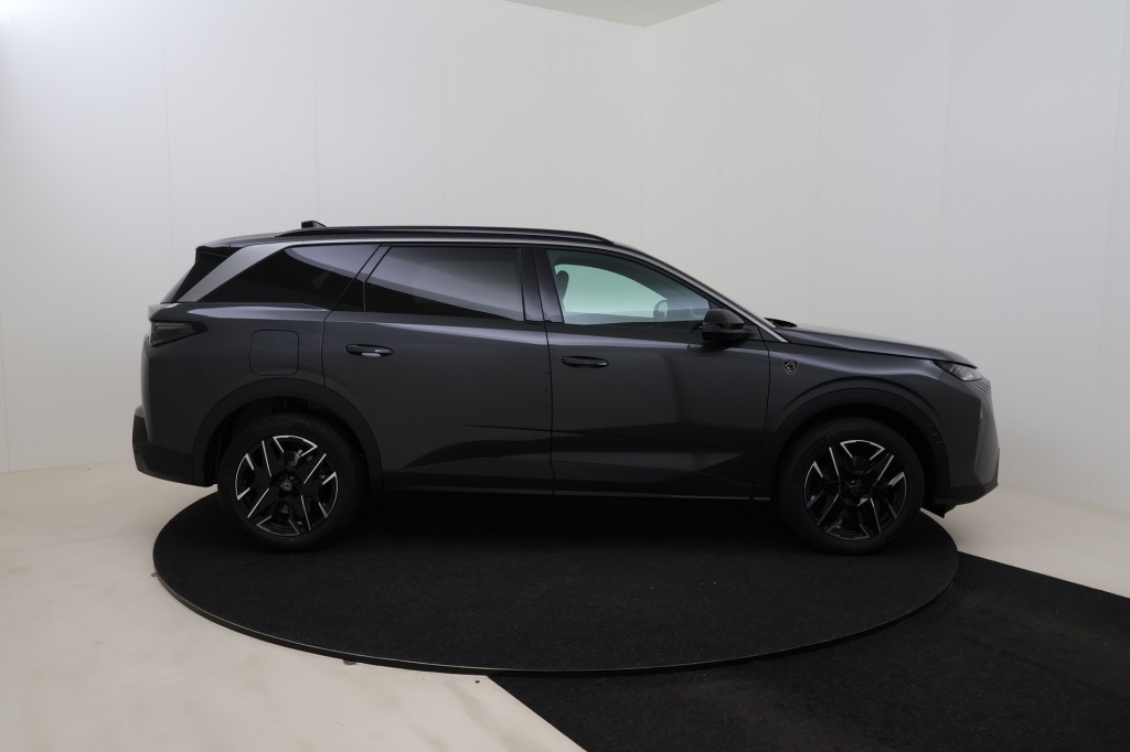 PEUGEOT 5008 GT Hybrid 145 hp e-DSC6 - ref: 7-51250 - Photo 4