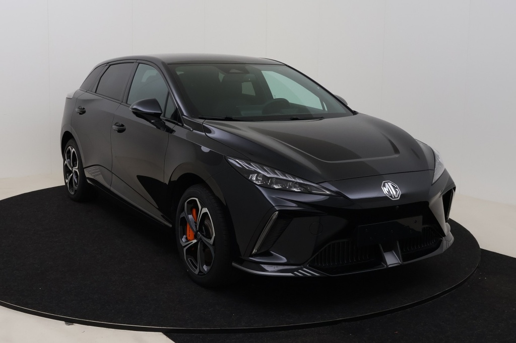 MG MG4 Luxury X Power EV 64 kWh 6AT AWD - ref: 7-51881 - Photo 3