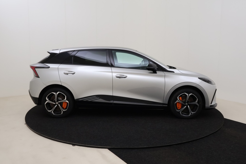 MG MG4 Luxury X Power EV 64 kWh 6AT AWD - ref: 7-51882 - Photo 4