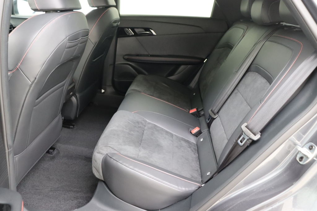 MG MG4 Luxury X Power EV 64 kWh 6AT AWD - ref: 7-51883 - Photo 16