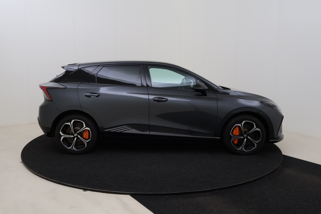 MG MG4 Luxury X Power EV 64 kWh 6AT AWD - ref: 7-51883 - Photo 4