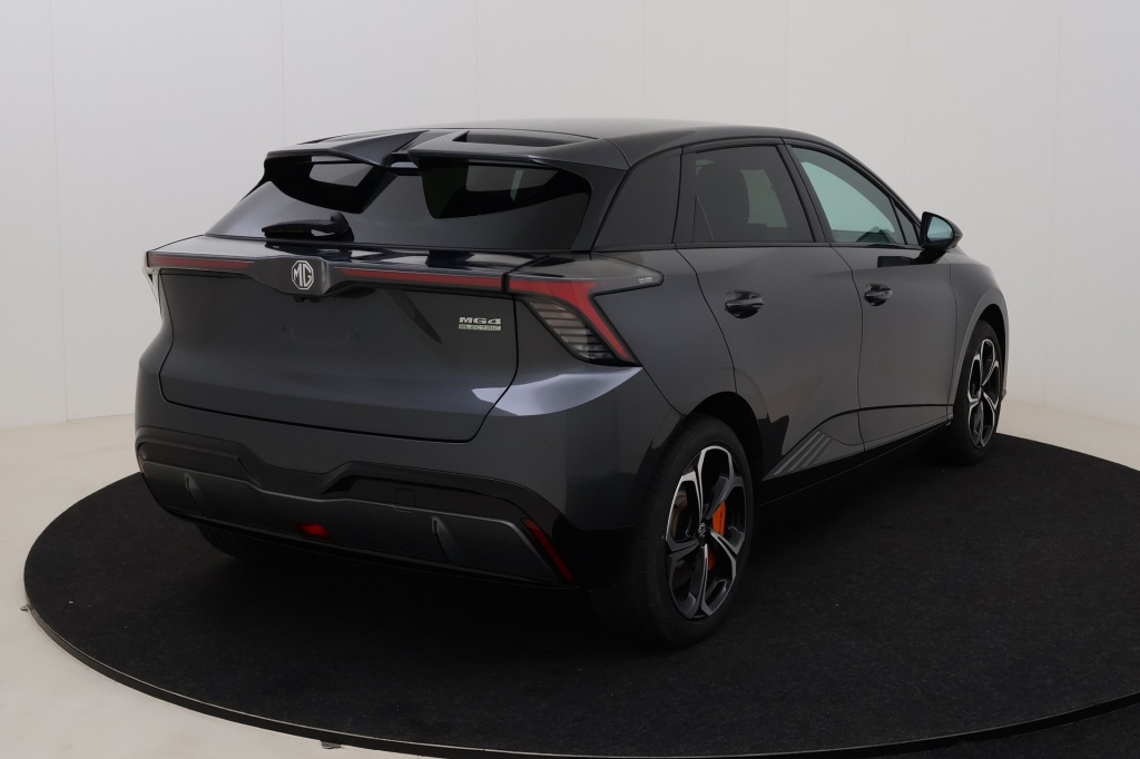 MG MG4 Luxury X Power EV 64 kWh 6AT AWD - ref: 7-51883 - Photo 6