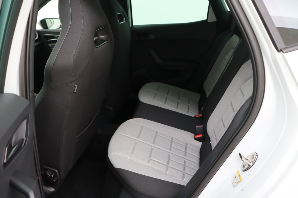 SEAT Arona FR Edition 1,0 TSI 115 hp DSG7 - ref: 7-52468 - Photo 14