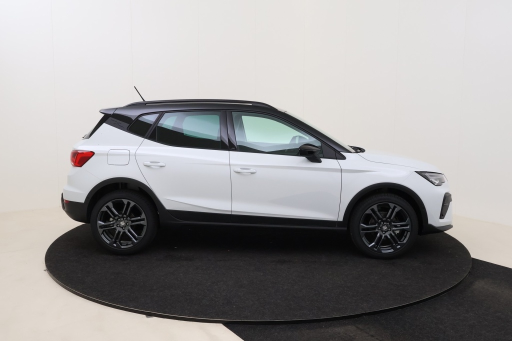 SEAT Arona FR Edition 1,0 TSI 115 hp DSG7 - ref: 7-52468 - Photo 4