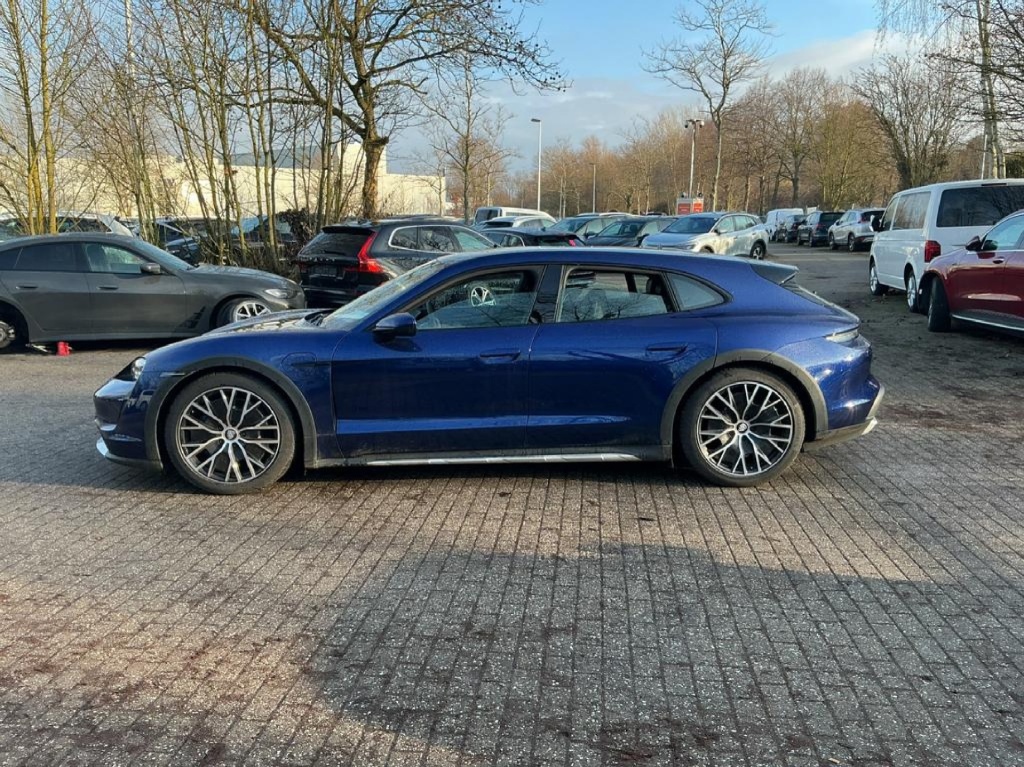 PORSCHE Taycan Cross Turismo Taycan Cross Turismo 4 Taycan Cross Turismo 4 - ref: 7-52499 - Photo 7