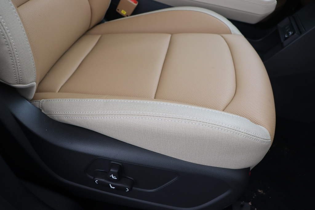 KGM Actyon Titanium Plus MY24 1.5 P 6AT 2WD - ref: 7-52527 - Photo 15