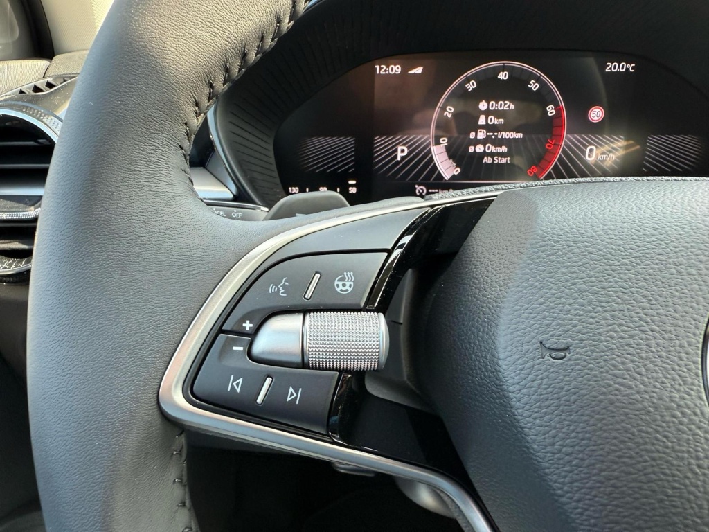 SKODA Fabia Top Selection 1.0 TSI - ref: 7-52589 - Photo 18