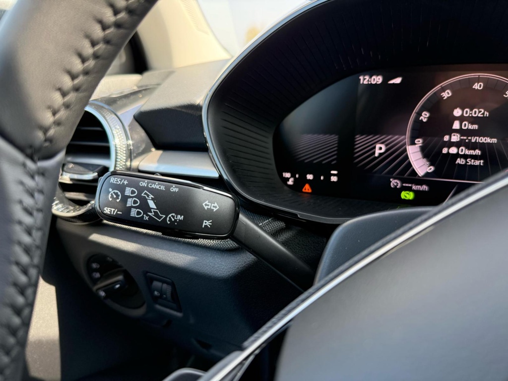 SKODA Fabia Top Selection 1.0 TSI - ref: 7-52589 - Photo 20