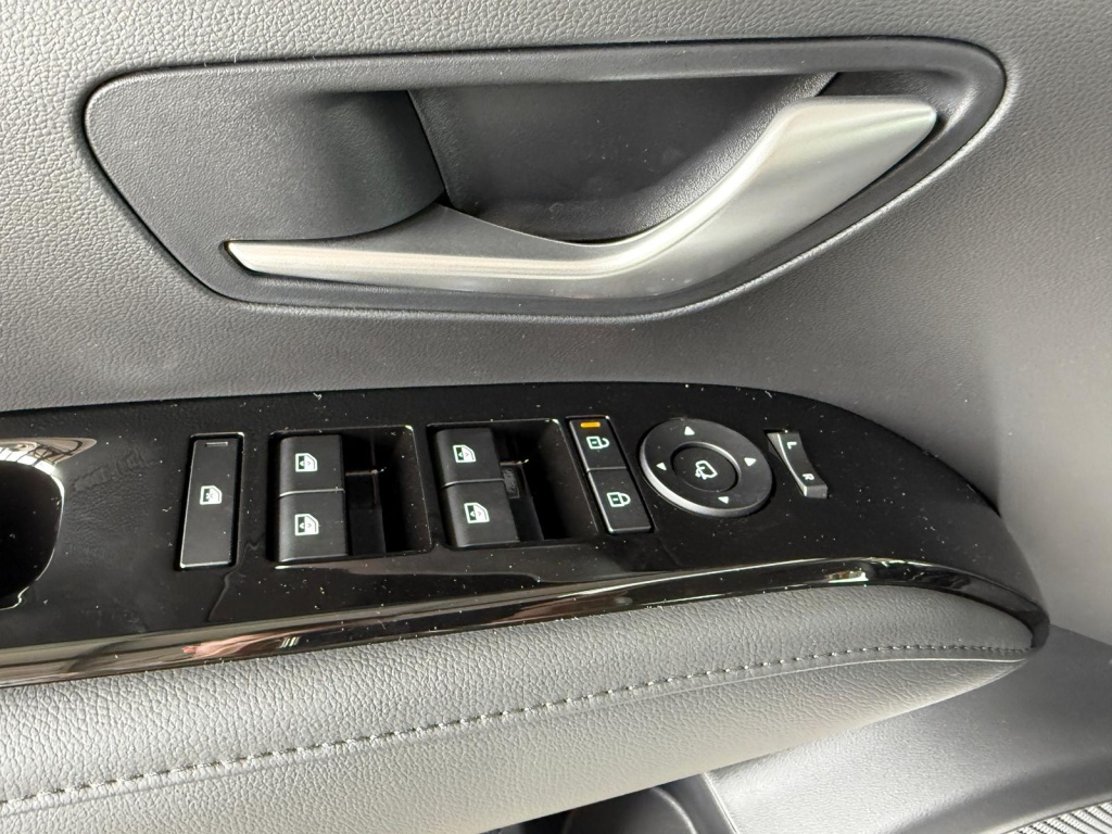 HYUNDAI Tucson Executive 1.6 T-GDI HEV (Hybrid) 2WD - ref: 7-52608 - Photo 20