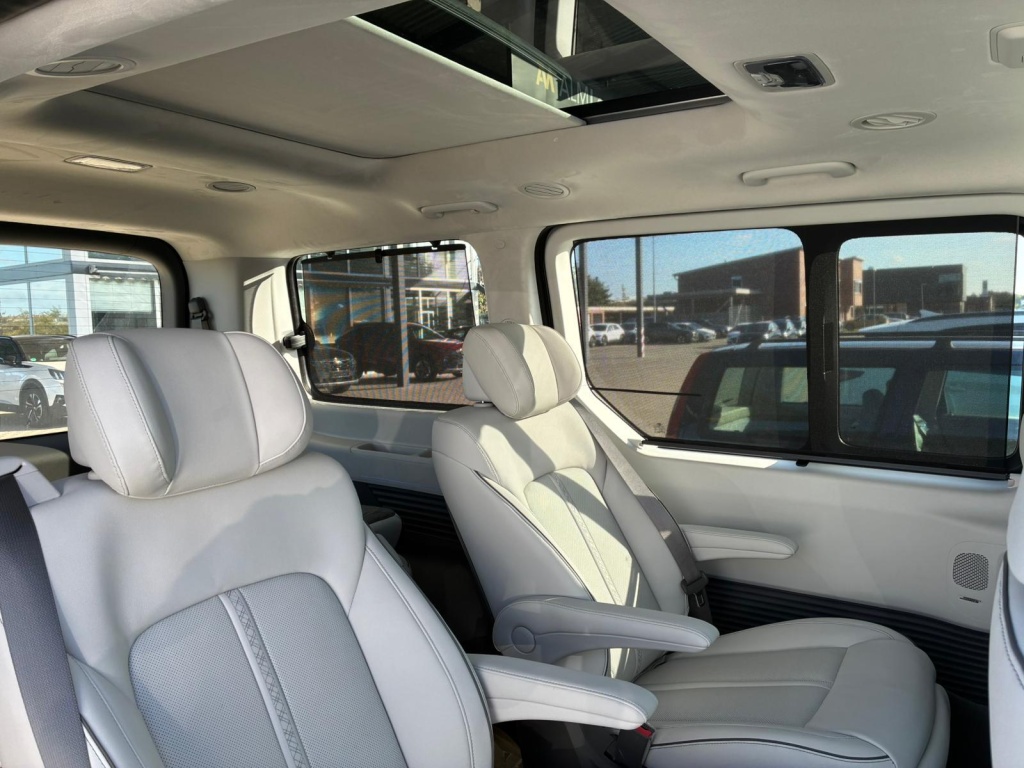 HYUNDAI Staria Luxury 1.6L T-GDi Hybrid (HEV) - ref: 7-52609 - Photo 13