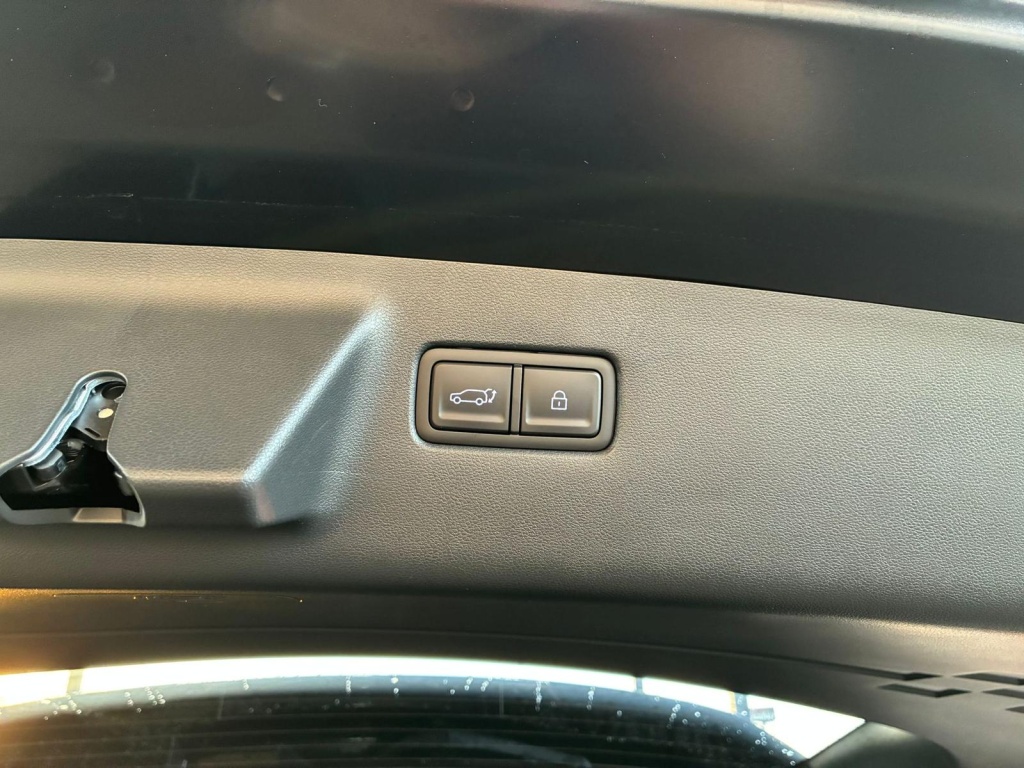 HYUNDAI Santa Fe Black Line 1.6L Plug-in Hybrid (PHEV) 4WD - ref: 7-52793 - Photo 10