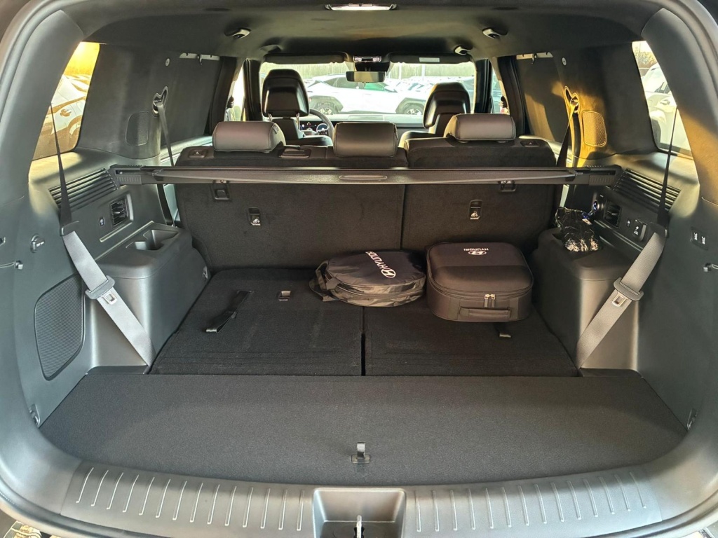 HYUNDAI Santa Fe Black Line 1.6L Plug-in Hybrid (PHEV) 4WD - ref: 7-52793 - Photo 9