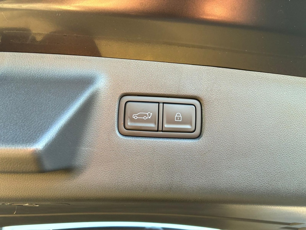 HYUNDAI Santa Fe Black Line 1.6L Plug-in Hybrid (PHEV) 4WD - ref: 7-52798 - Photo 9