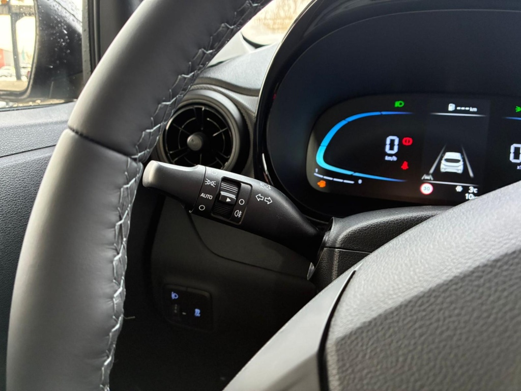 HYUNDAI i10 Advance 1.2 GDI - ref: 7-52806 - Photo 20