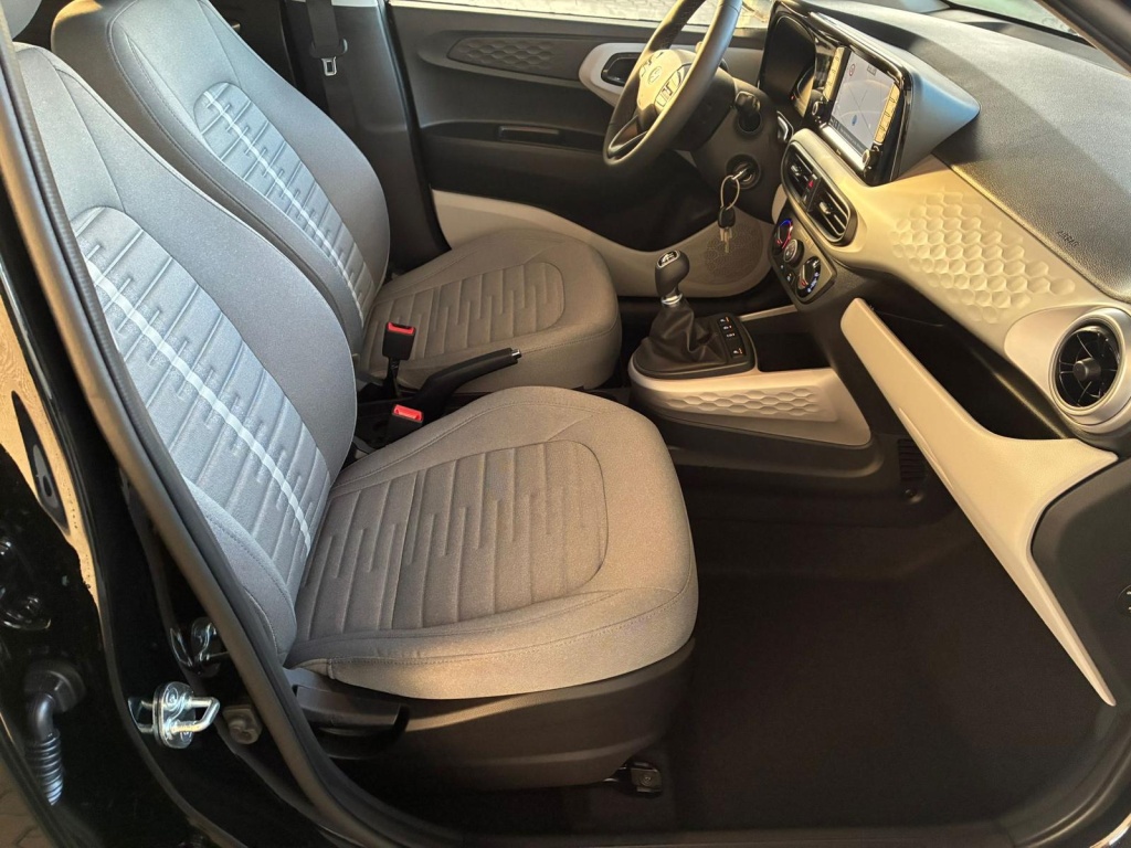 HYUNDAI i10 Advance 1.2 GDI - ref: 7-52807 - Photo 10