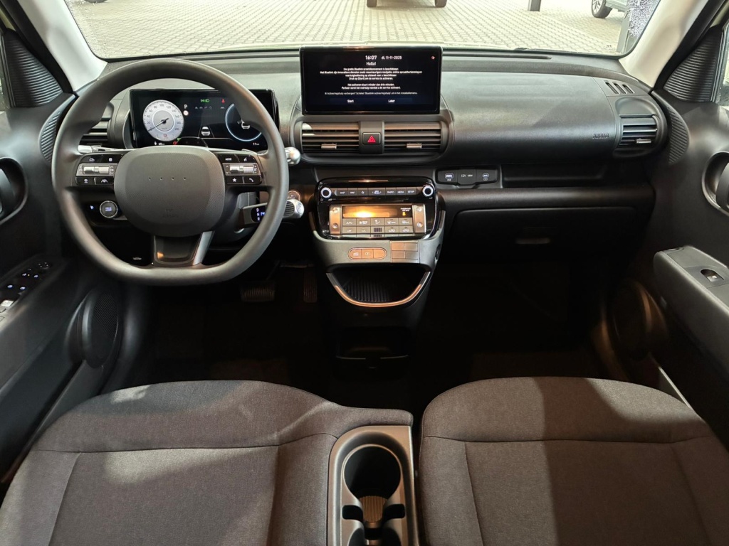 HYUNDAI Inster E-Motion Electric (E-Motion) 49 kWh - ref: 7-52882 - Photo 6