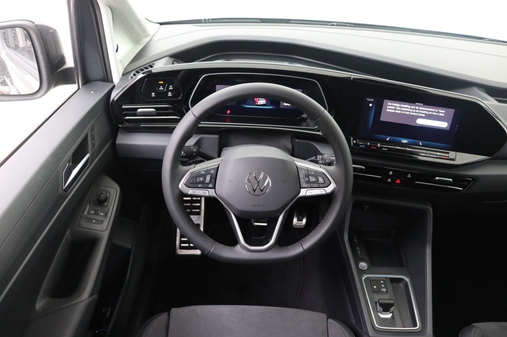 VOLKSWAGEN Caddy Maxi Style 7pl 1.5 TSI 115 hp DSG 7 - ref: 7-52940 - Photo 11