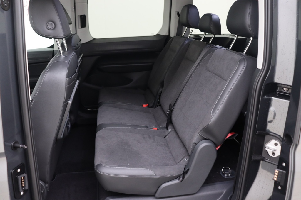 VOLKSWAGEN Caddy Maxi Style 7pl 1.5 TSI 115 hp DSG 7 - ref: 7-52940 - Photo 13