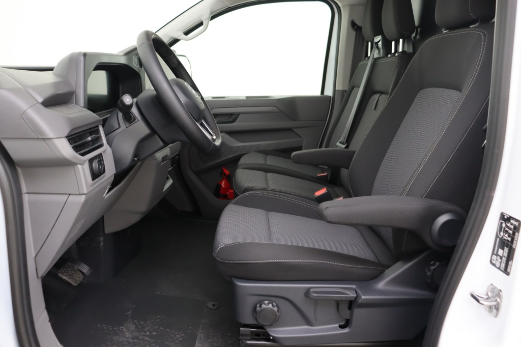VOLKSWAGEN Transporter T7 Fourgon 3100 mm 2.0 TDI 150 hp Aut.8 - ref: 7-53044 - Photo 13