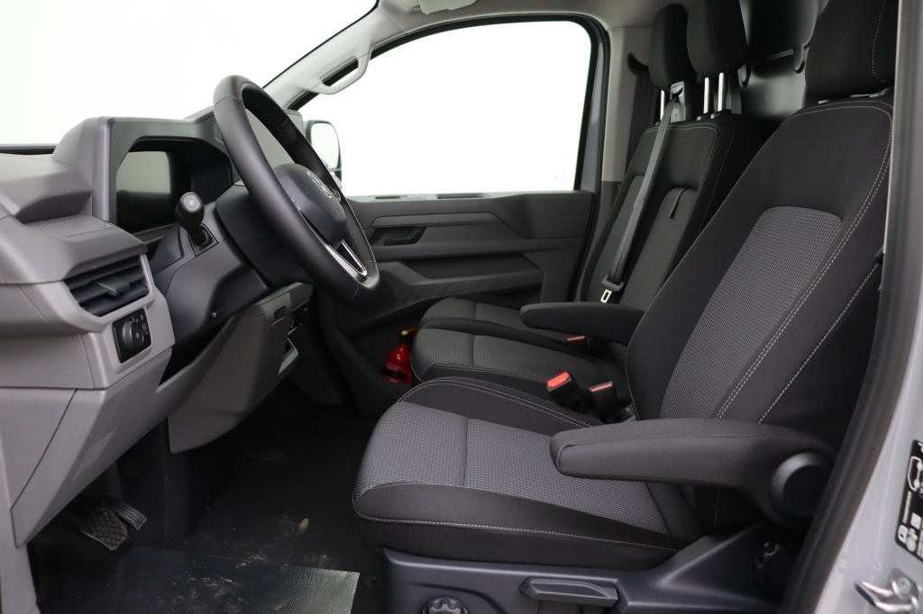 VOLKSWAGEN Transporter T7 Fourgon 3500 mm 2.0 TDI 150 hp Aut.8 - ref: 7-53076 - Photo 13